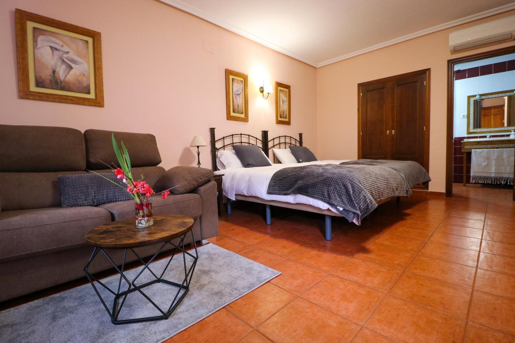 Hotel Rural El Retiro De San Pedro By Retirorural Arenas de San Pedro Buitenkant foto