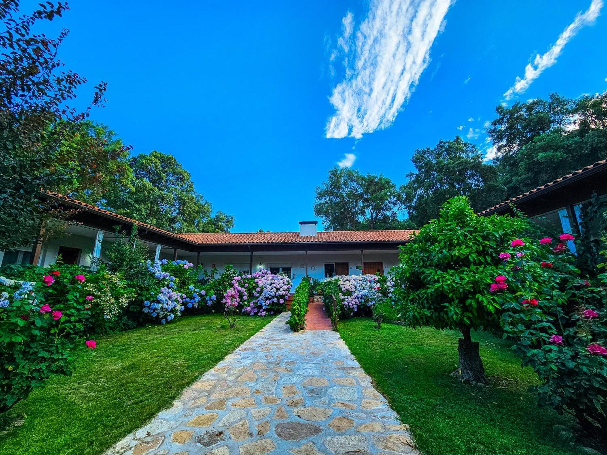 Hotel Rural El Retiro De San Pedro By Retirorural Arenas de San Pedro Buitenkant foto